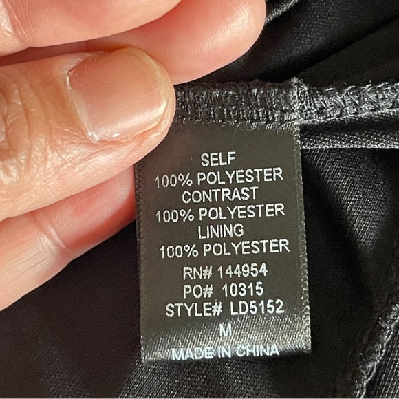 LUXXEL Black with Gold Accent Long Gown Size Medium - Picture 5 of 13